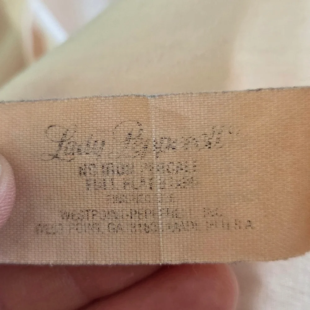 Vintage Lady Pepperell Gingham Border Embroidered Flat Sheet Full Cottagecore